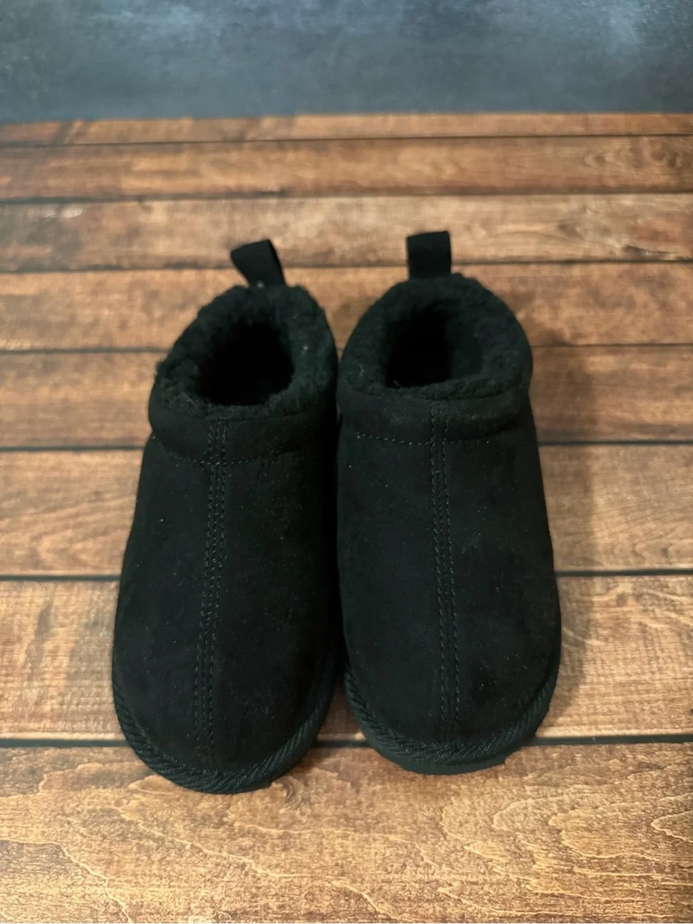 Old Navy Black Cozy Faux-Suede Kids Slippers